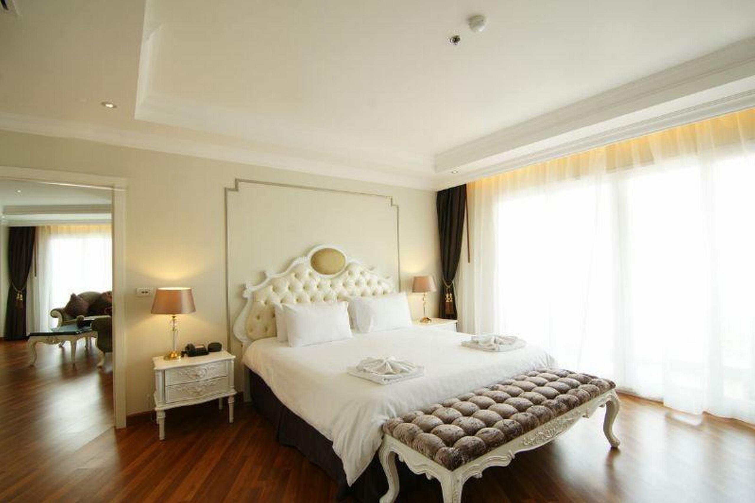 Lk Miracle Suite - Sha Extra Plus Pattaya Luaran gambar