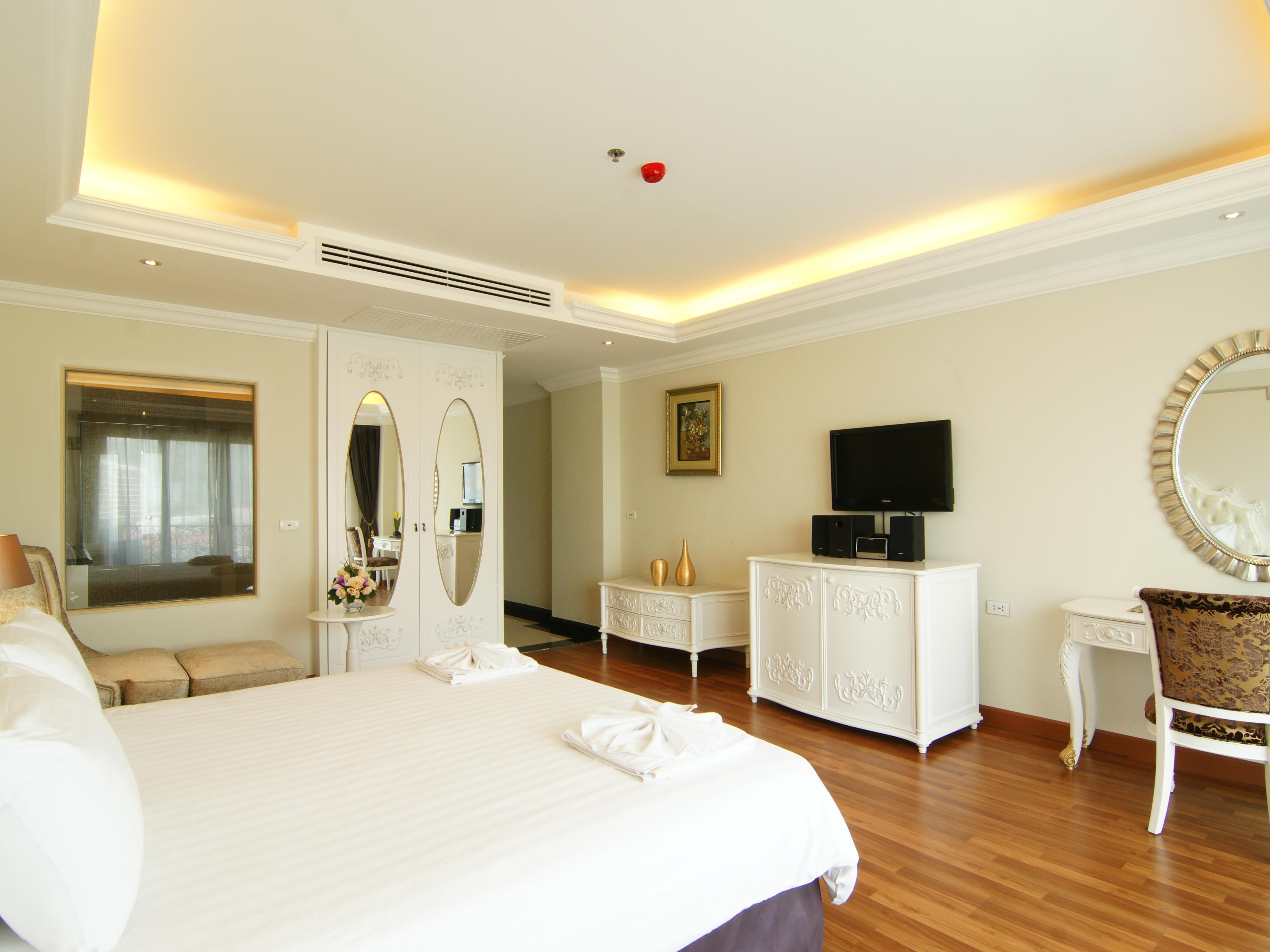 Lk Miracle Suite - Sha Extra Plus Pattaya Luaran gambar